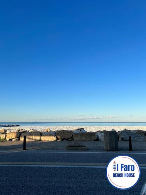 Il Faro Beach House Marina Di Pisa Luaran gambar