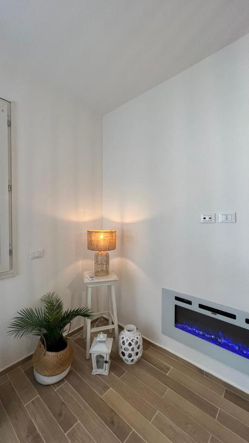 Il Faro Beach House Marina Di Pisa Luaran gambar