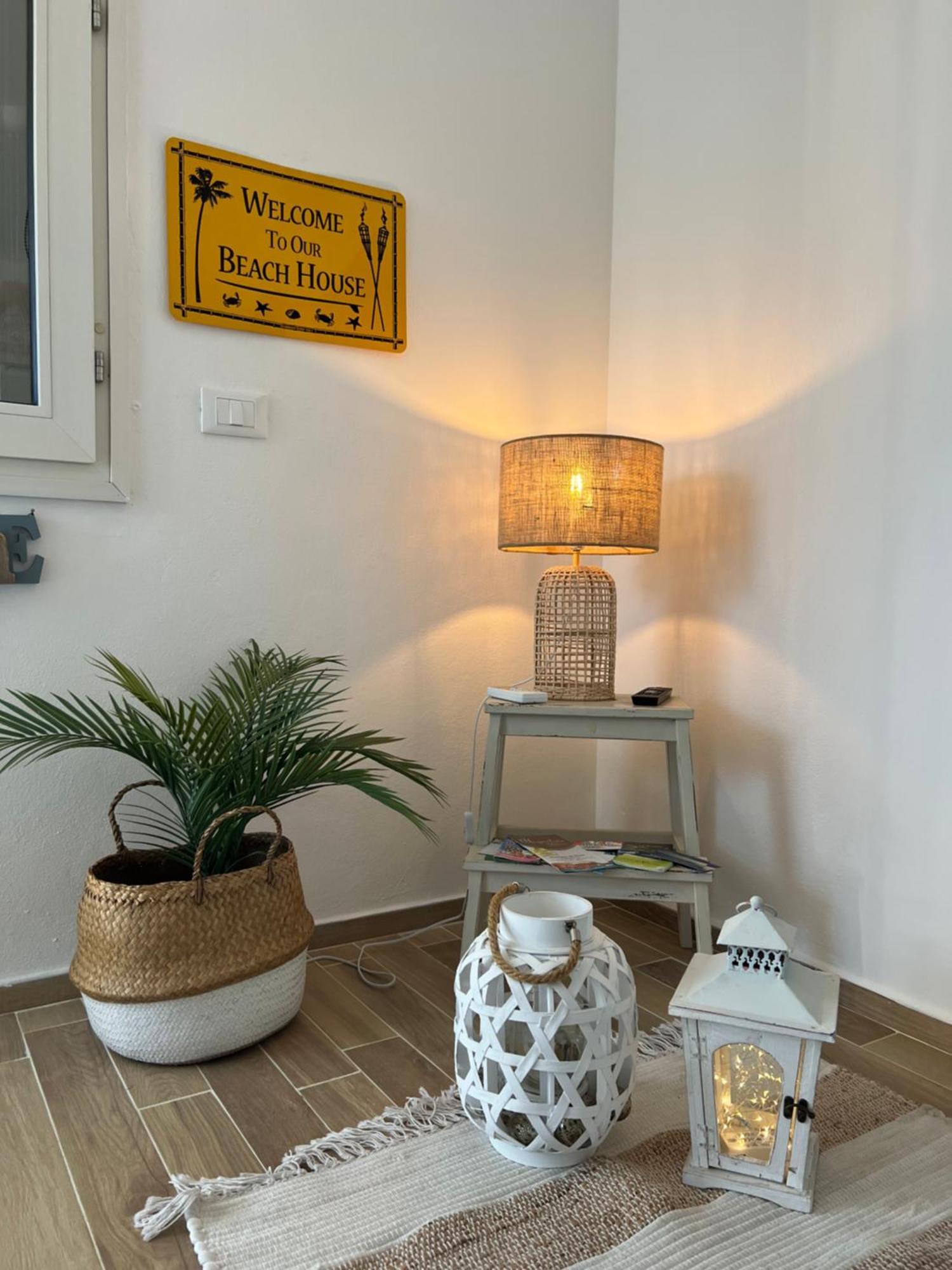 Il Faro Beach House Marina Di Pisa Luaran gambar